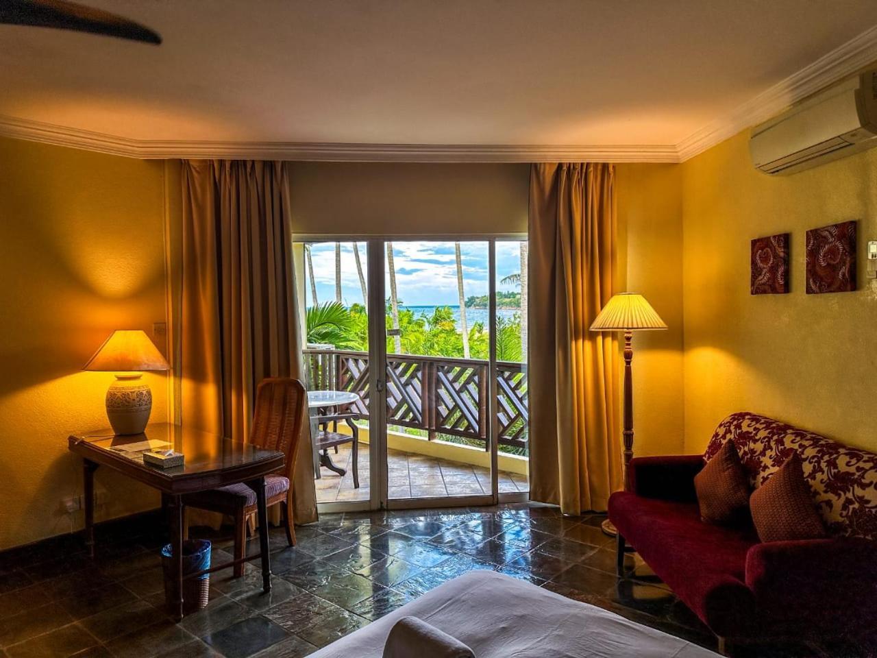 Palm & Resort Labuan