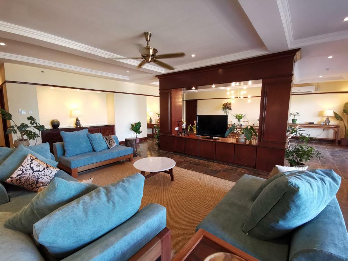 Palm & Resort 4*